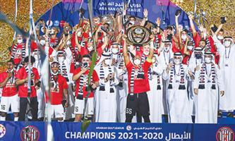 الجزيرة يتوج بلقب الدوري الإماراتي 