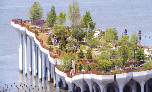 افتتاح حديقة «جوية» فوق نهر هدسون في نيويورك 