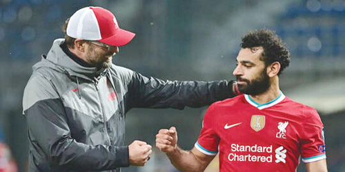  لقطة تجمع كلوب بمحمد صلاح