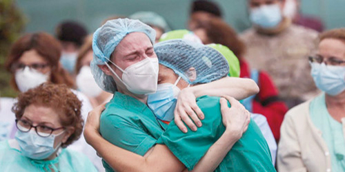 منظمة الصحة العالمية: 115 ألف موظف صحي توفوا جرّاء كورونا 