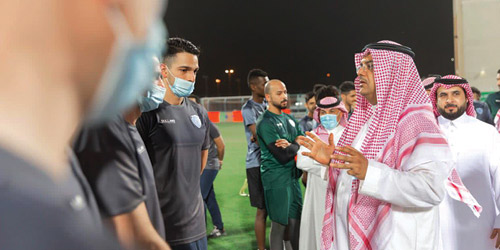 الأمير منصور يحفز الباطن 