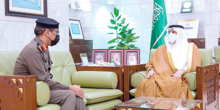 الأمير محمد بن عبدالرحمن يطلع على خطة العمل الميداني لشرطة منطقة الرياض 