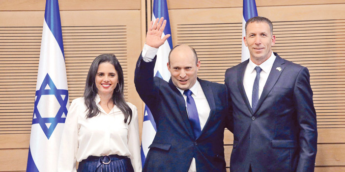  رئيس الوزراء الإسرائيلي الجديد بينيت بعد إعلان انتصاره