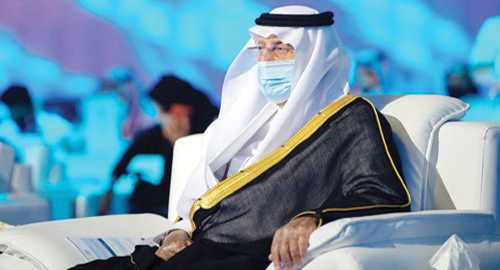  الأمير خالد الفيصل خلال الجلسة الحوارية