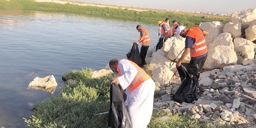  أعمال تطوع في الواجهة البحرية