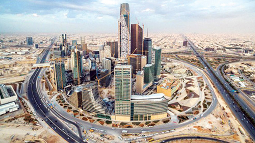 فيما أكدوا أهمية التركيز على نظام المنافسات الحكومية لأولوية المنتج المحلي.. اقتصاديون لـ«الجزيرة»: 