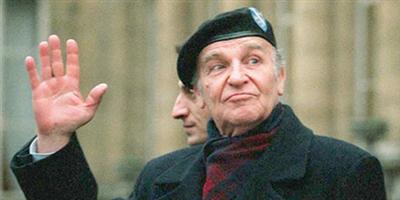 «الرئيس علي عزت بيجوفيتش» ضحى بالسلام من أجل سيادة البوسنة 