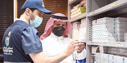اللواء الداود يتفقد جاهزية الخدمات الطبية بالداخلية لموسم الحج 
