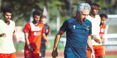 اكتمال أجانب الوحدة 