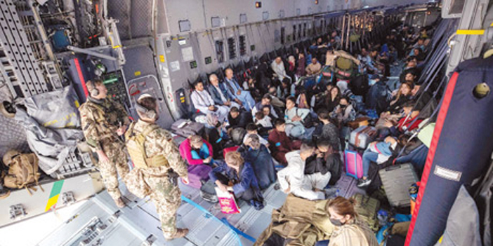  استمرار عمليات الإجلاء في مطار كابول