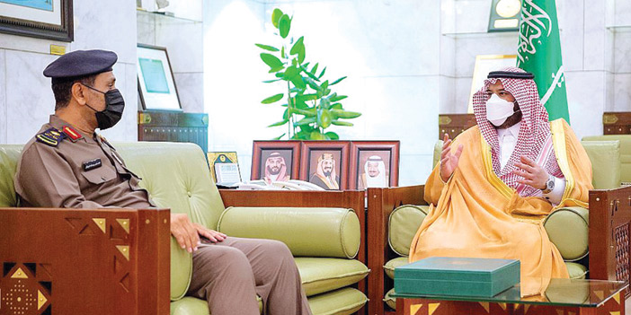 الأمير محمد بن عبدالرحمن اطلع على التقرير السنوي لـ«مدني» الرياض 
