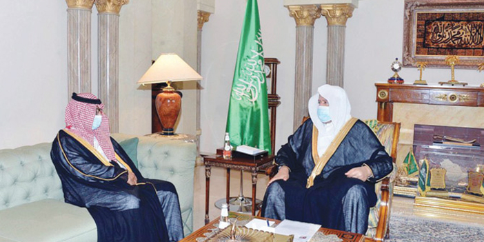 آل الشيخ يستقبل سفير المملكة المعين لدى الجزائر 