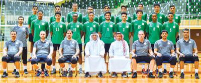 الأخضر يتجاوز الكويت 3-0 ويواجه الإمارات 