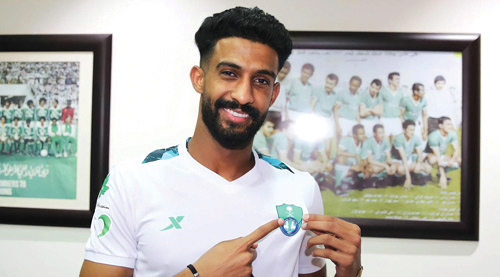  فهد الحمد يوقّع للأهلي لأربع سنوات قادمة