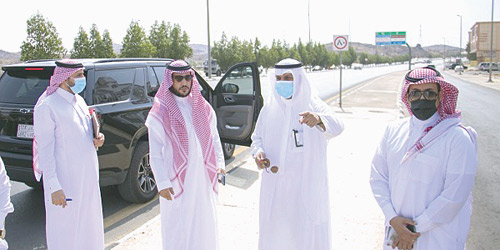  من جولة أمين الطائف