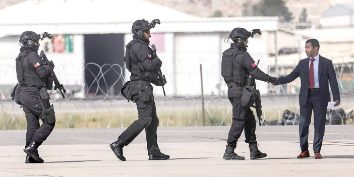  الشرطة الأفغانية تنتشر في مطار  كابول
