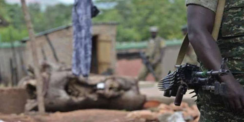 12 قتيلاً في هجوم لمسلّحين على قاعدة عسكرية نيجيرية 