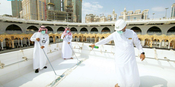  تطهير الكعبة المشرفة