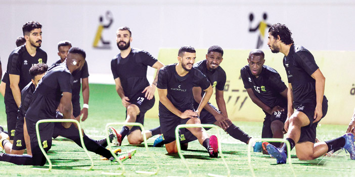  جانب من تدريبات الاتحاد