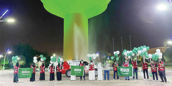 فريق التطوّع بالهيئة وفعالية «وقفة شموخ لوطن العز والشموخ» بجانب برج بريدة