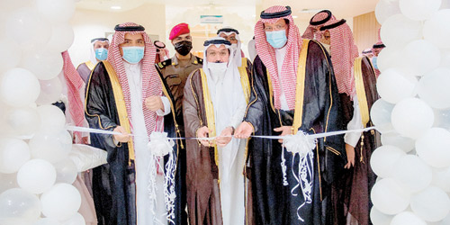  رعاية سموه حفل افتتاح أقسام المدينة الطبية في جامعة القصيم