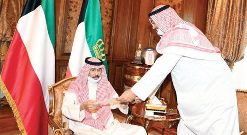 الحكومة الكويتية تقدم استقالتها لأمير البلاد 