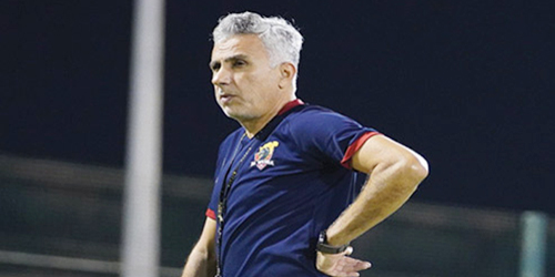  الحبيب راضٍ عن الفرسان