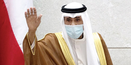 أمير الكويت يفوّض ولي عهده لممارسة بعض الاختصاصات الدستورية بصفة مؤقتة 