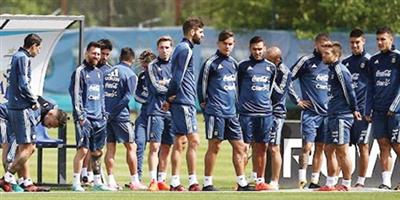 منتخب الأرجنتين يستضيف البرازيل في «السوبر كلاسيكو» 