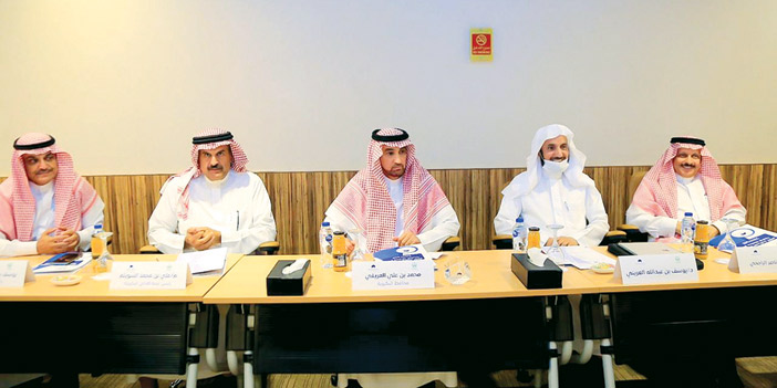  محافظ البكيرية وحضور اللقاء