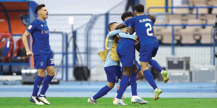 ثلاثة مكاسب هلالية في النهائي 