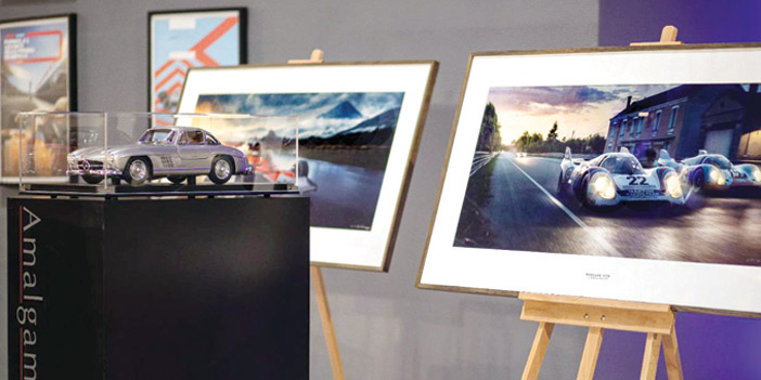 معرض الرياض للسيارات: إمكانية اقتناء لوحات موثقة لأشهر السباقات العالمية 