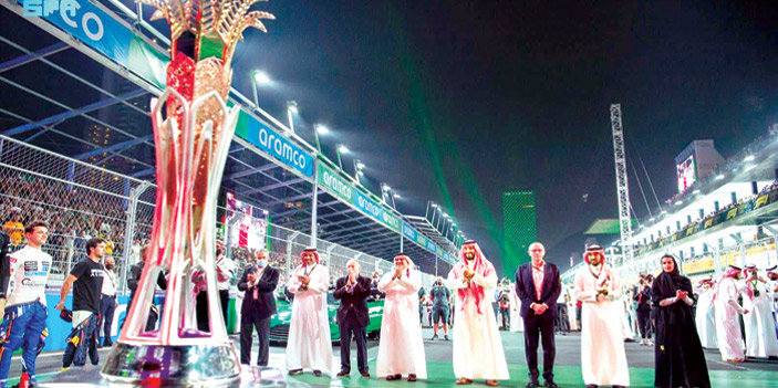 سمو ولي العهد يشهد منافسات سباق جائزة السعودية الكبرى stc للفورمولا 1 