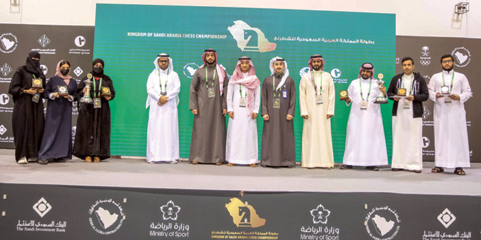 عبدالله المطيري وداليا السميري بطلان لبطولة المملكة للشطرنج 2021 