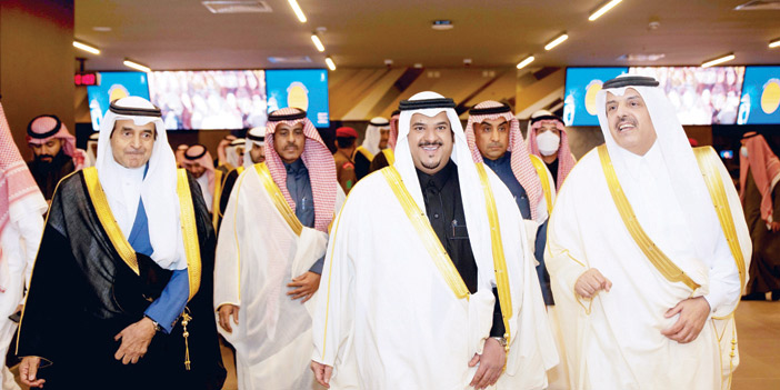  أمير منطقة الرياض بالنيابة خلال رعايته الحفل
