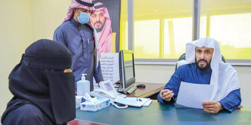 د. الصمعاني يطلع على سير عمل المرافق العدلية في منطقة الجوف 