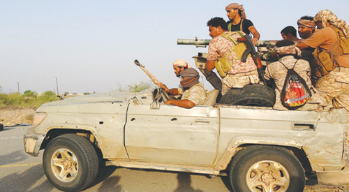 «التحالف» يعلن تدمير عشرات الآليات.. ومقتل 100 حوثي في مأرب 