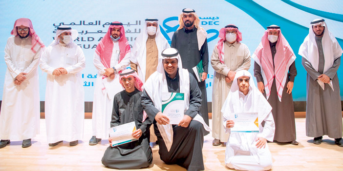  لقطتان من احتفاء تعليم القصيم باللغة العربية في يومها العالمي