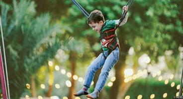«شجرة السلام» تنمي قدرات الأطفال الحركية وتعزِّز شغفهم بالرياضة 