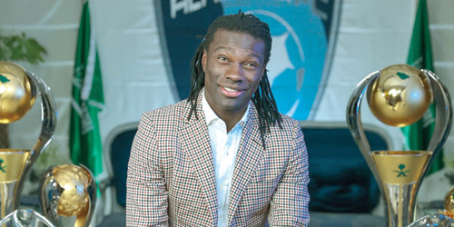  غوميز وسط الكؤوس الـ 6 التي حققها مع الهلال