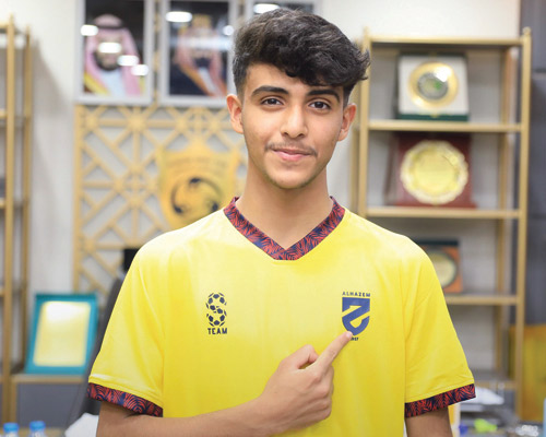  نواف البشري بقميص الحزم