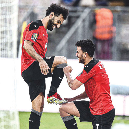  صلاح و تريزيجيه  صنعا الفرحة لمصر