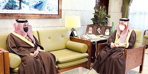 أمير منطقة الرياض يستقبل المشرف على جمعية «خيرات» 