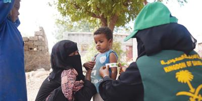 100 ألف مستفيد من مشروع تعزيز الرعاية الصحية المدرسية باليمن 