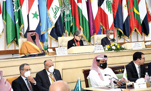 ثمنوا جهود الجامعة في تعزيز الأمن العربي 