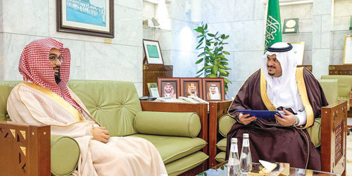 الأمير محمد بن عبدالرحمن يستقبل رئيس محكمة التنفيذ بالرياض 