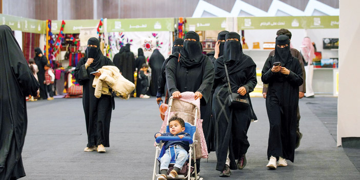 ربيع محمية الملك سلمان بدومة الجندل يشهد عددًا كبيرًا من الزوار 