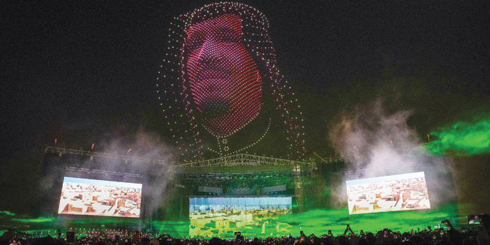 زوار «موسم الرياض» يحتفلون بوصولهم لأكثر من 14 مليونًا 