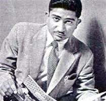 رحيل رائد الصحافة الاقتصادية السعودية عبدالعزيز بن مؤمنة 