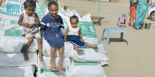 مركز الملك سلمان للإغاثة يوزع (197) سلة غذائية رمضانية بمحلية بحري التابعة لولاية الخرطوم بجمهورية السودان 